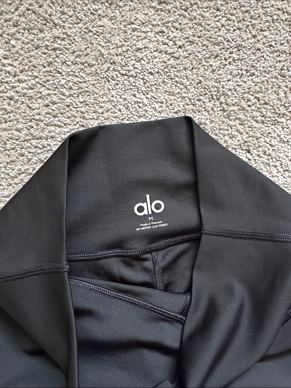 ALO High Waist Airlift Leggings - Picture 4 of 4